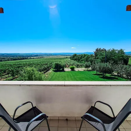 Vinox Winery * Vinica